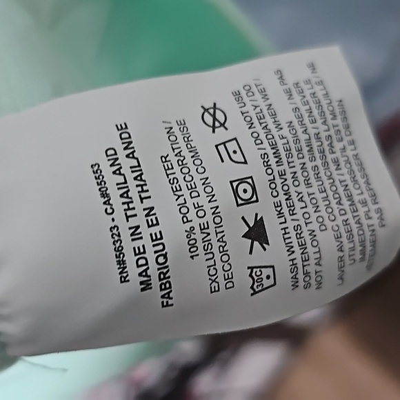 Jordan 3 in 1 Statement T-Shirt Tank Combo Size Large NWT - Picture 9 of 10